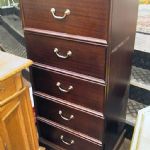 119 3296 CHEST OF DRAWERS